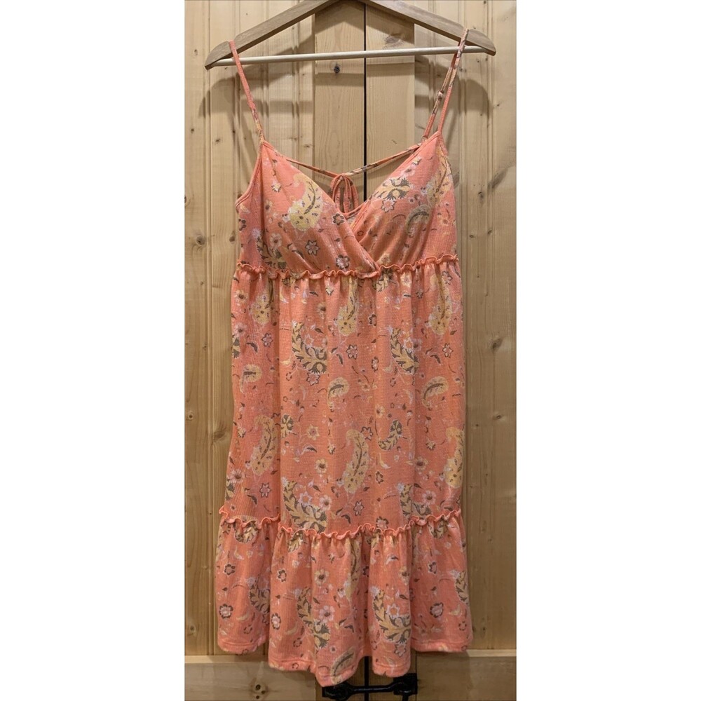 NWT Junior Womens SO Tiered Tie Back Dress Size Medium